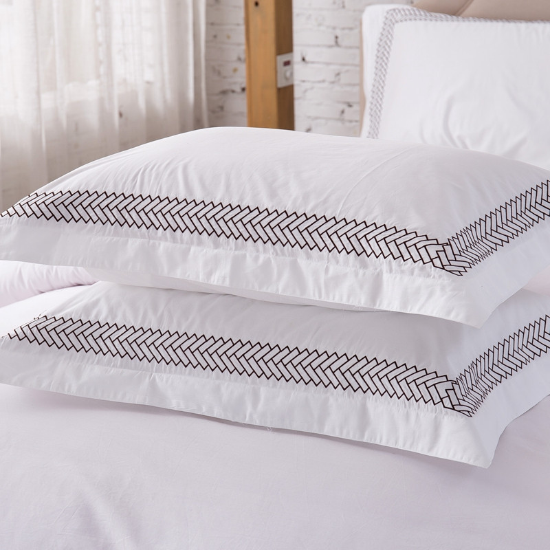 Grupo 100% de folhas de cama de hotel bordado seta branca 6080S 100% algodão Grupo 100% de folhas de cama de hotel bordado seta branca 6080S 100% algodão