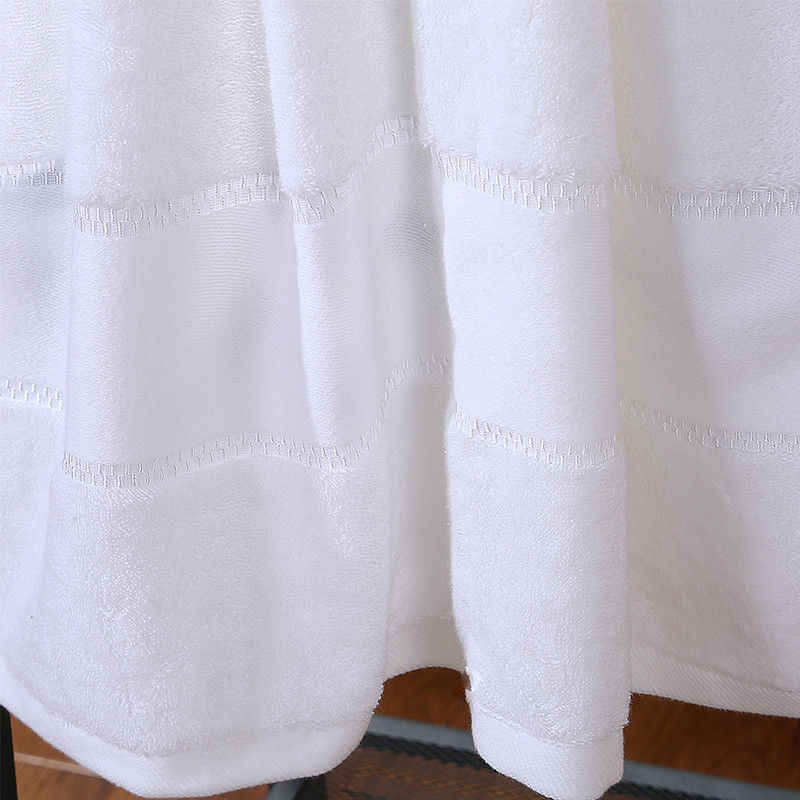 Conjunto de toalhas de fio prateado branco com borda Dobby Conjunto de toalhas de fio prateado branco com borda Dobby
